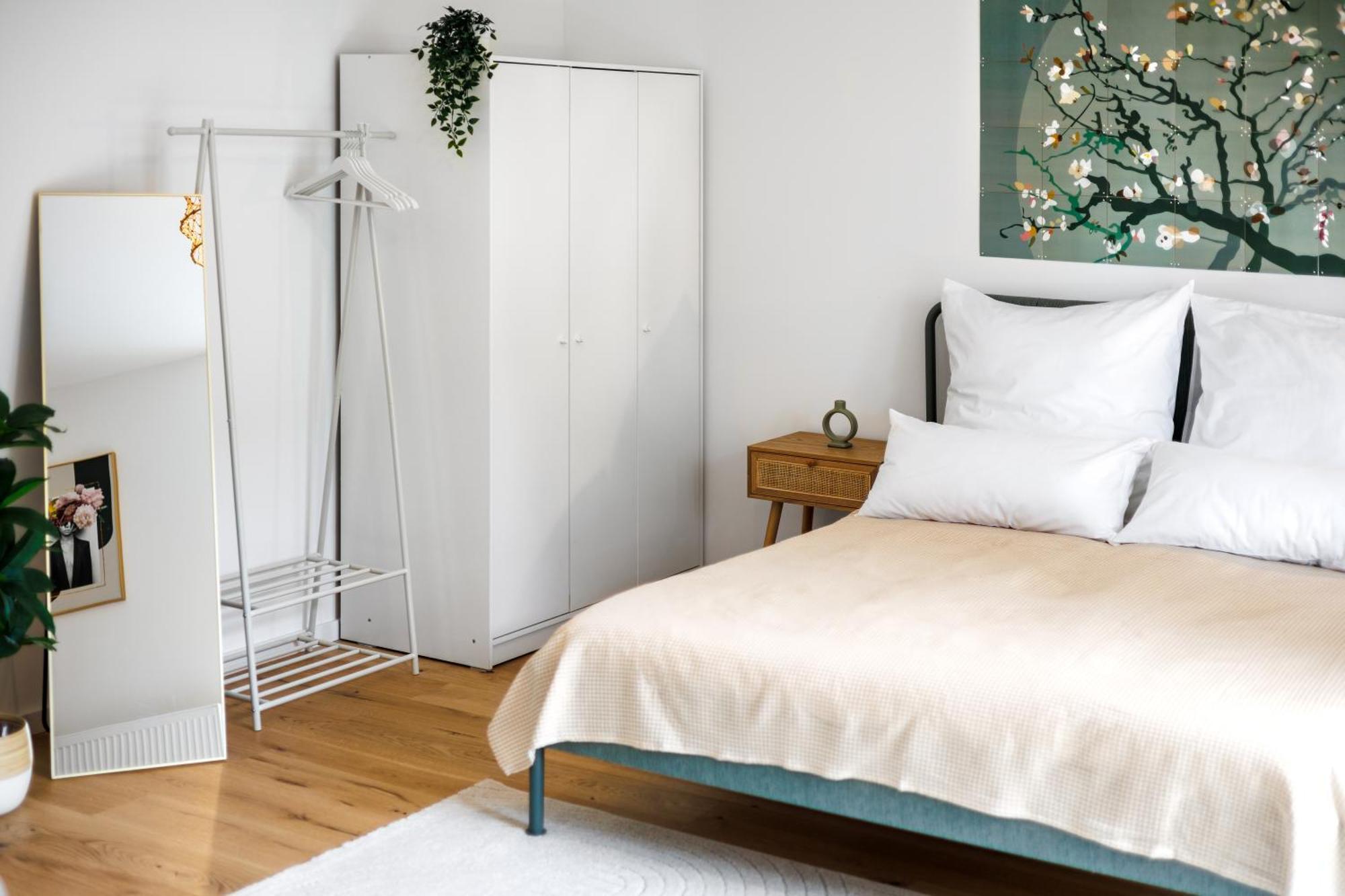 Design-Apartment In Linz Mit Netflix & Balkon Eksteriør billede