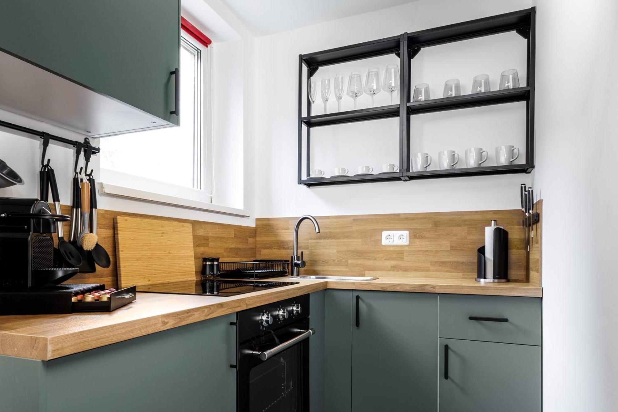 Design-Apartment In Linz Mit Netflix & Balkon Eksteriør billede
